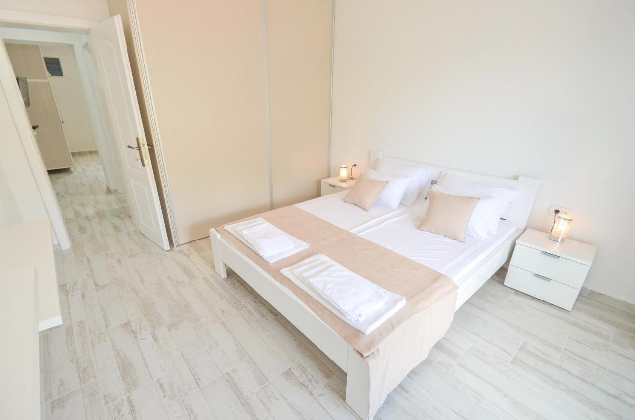 Bay View Apartments 코토르 외부 사진